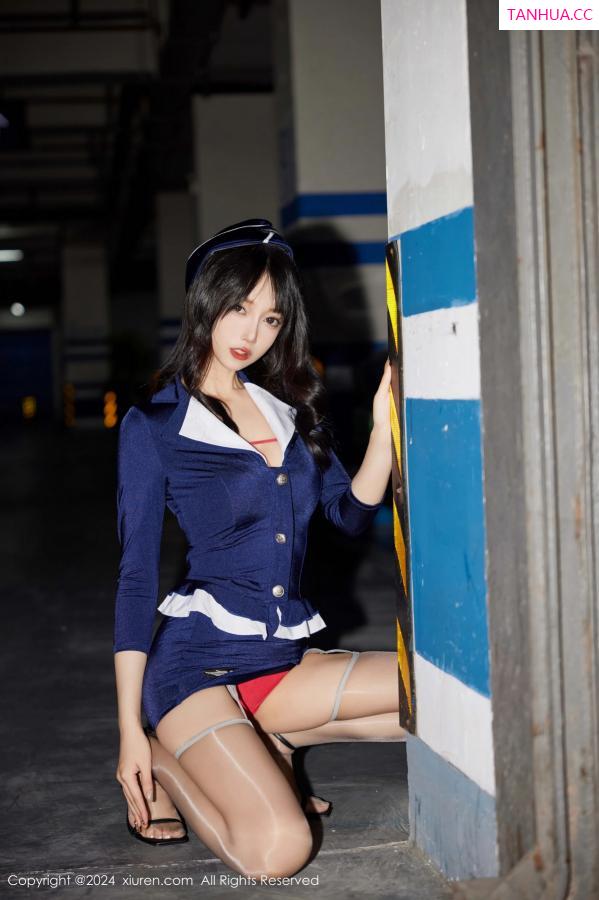 玥儿玥  [XiuRen]高清写真图 2024.11.08 No.9418 玥儿玥er 丝袜美腿第17张图片